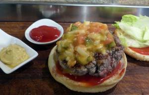 Hamburguesa hecha en casa